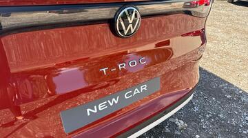 2026 Volkswagen New Life 1.5 eTSI 116 PS 7-speed DSG 5-door (Red) - Image: 21