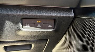 2026 Volkswagen ETSI MHEV Match DSG Euro 6 5-door (Black) - Image: 24