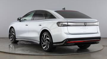 2025 Volkswagen Pro S 86kWh Match Plus Fastback Auto 5-door (Silver) - Image: 3