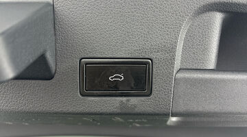 2021 Volkswagen 2.0 TSI R-Line Fastback DSG Euro 6 5-door (Silver) - Image: 37