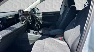 2026 Volkswagen ETSI MHEV Elegance DSG Euro 6 5-door (Silver) - Image: 2