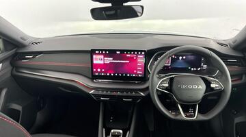 2026 Škoda Hatch vRS 2.0 TSI 265 PS DSG (Green) - Image: 8