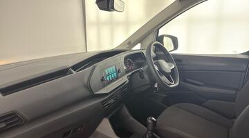 2022 Volkswagen 2.0 TDI C20 Commerce LWB Euro 6 6-door (White) - Image: 2