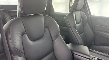 2021 Volvo 2.0 B5 MHEV Momentum Auto Euro 6 5-door (Silver) - Image: 18