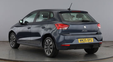 2025 SEAT 1.0 TSI SE Technology Euro 6 5-door (Grey) - Image: 3