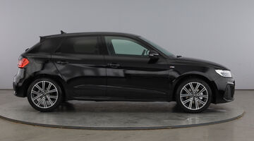 2026 Audi 1.0 TFSI 30 S line Sportback S Tronic Euro 6 5-door (Black) - Image: 4