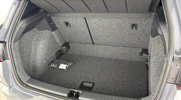 2026 SEAT FR First Edition 1.0 TSI Petrol 115 7-speed DSG-auto (Grey) - Image: 29