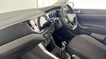2023 Volkswagen 1.0 EVO Life Euro 6 5-door (White) - Image: 2