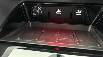 2025 Audi 2.0 TDI S line S Tronic quattro Euro 6 5-door (Grey) - Image: 25