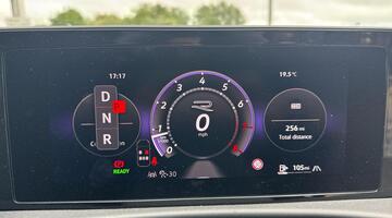 2026 Volkswagen ETSI MHEV R-Line DSG Euro 6 5-door (Black) - Image: 11