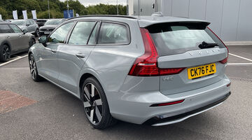 2026 Volvo 2.0 T6 18.8kWh Plus Auto Euro 6 5-door (Grey) - Image: 22