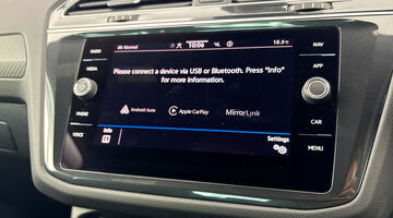 2023 Volkswagen TSI R-Line DSG Euro 6 5-door (White) - Image: 27