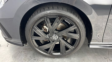 2024 Volkswagen ETSI MHEV Black Edition DSG Euro 6 5-door (Grey) - Image: 37