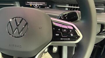 2026 Volkswagen Tourer Pro Match Plus 77kWh 286 PS 1-Speed Automatic 5-door (Blue) - Image: 22
