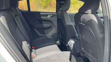 2026 Volvo Single Motor Extended Range 82kWh Plus Black Edition Auto 5-door (Grey) - Image: 10