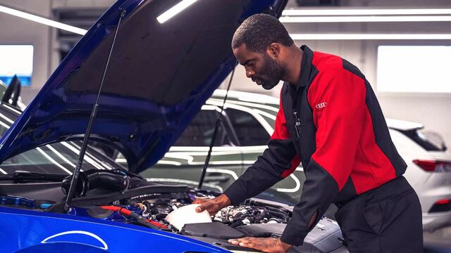 Audi MOT