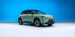 Explore the new Geely range