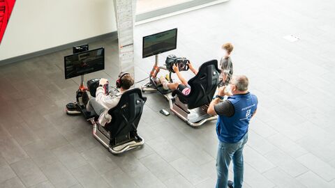 F1 Blog - Simulators
