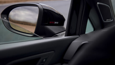 VW GTI EDITION 50 image 6