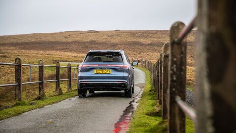 001 Starray EM-i - Designed for UK roads