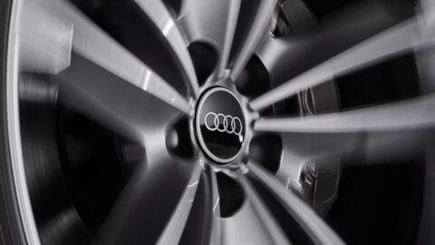 Audi dash cam front & rear