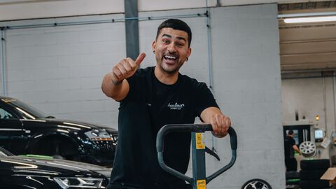 Why work for Mon Motors