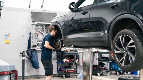 Careers at Mon Motors